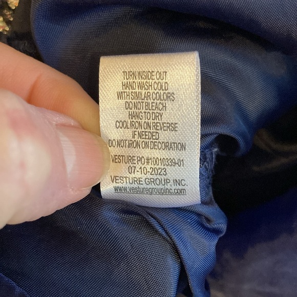 ZUNIE size 6 navy velvet (top part only) dress in excellent preowned condition - Picture 12 of 13